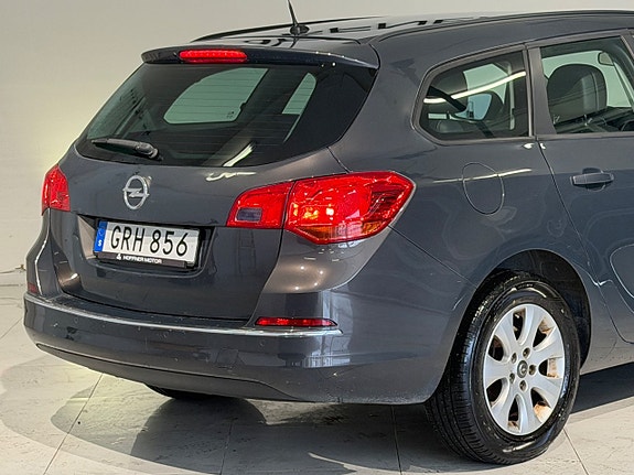 Opel Astra 6 of 19