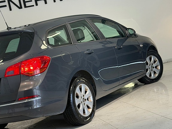 Opel Astra 7 of 19