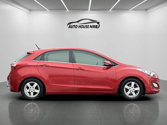 Hyundai i30 11 of 24
