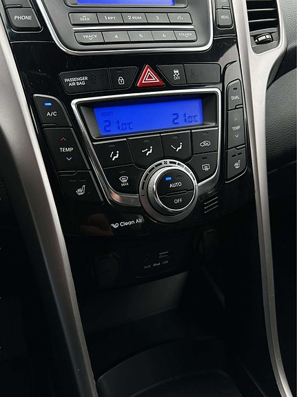 Hyundai i30 17 of 24