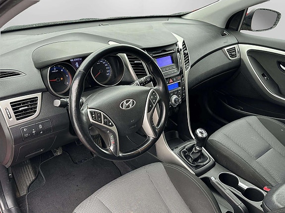Hyundai i30 13 of 24