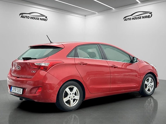 Hyundai i30 9 of 24