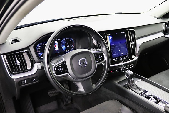 Volvo V60 17 of 30