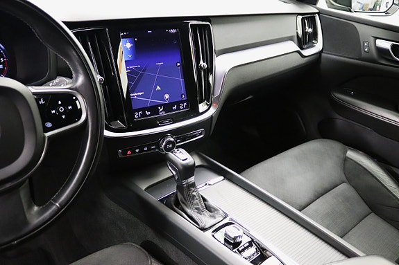 Volvo V60 18 of 30