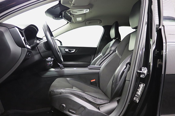 Volvo V60 27 of 30
