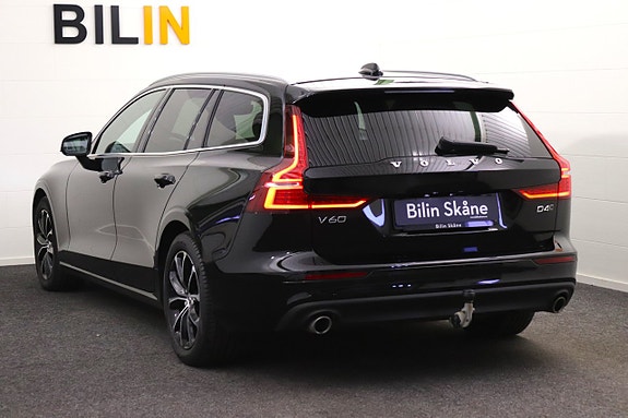 Volvo V60 14 of 30
