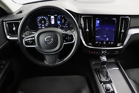 Volvo V60 20 of 30