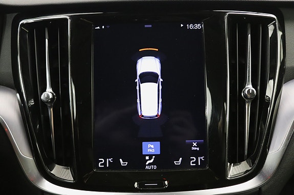 Volvo V60 24 of 30