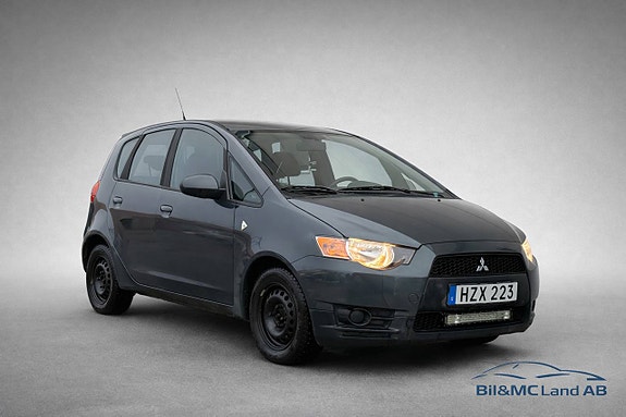 Mitsubishi Colt 6 of 14