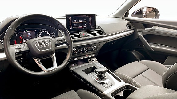 Audi Q5 10 of 12