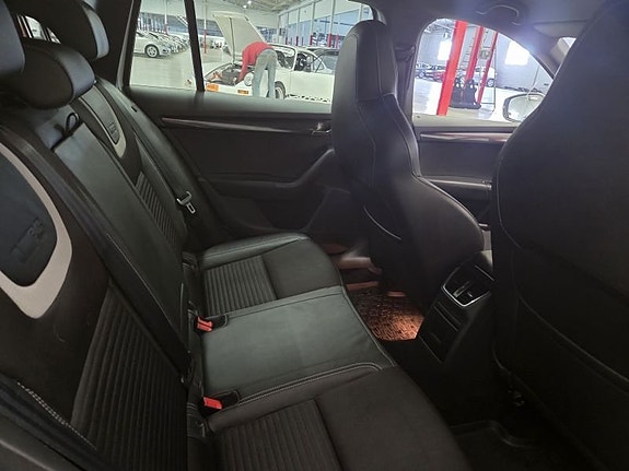 Skoda Octavia 5 of 5