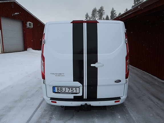 Ford Transit Custom 5 of 5