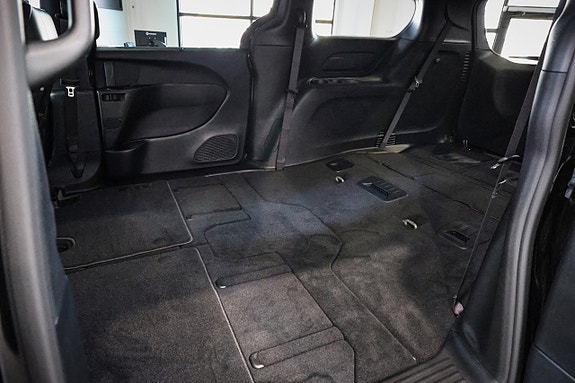 Chrysler Grand Voyager 27 of 30