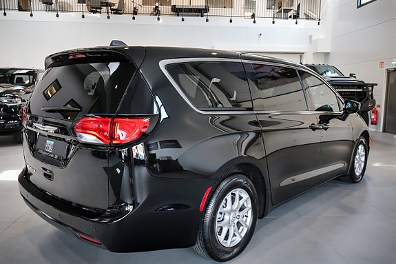 Chrysler Grand Voyager 4 of 30