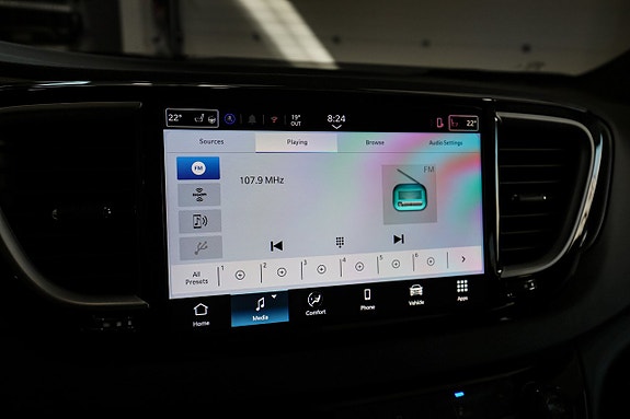Chrysler Grand Voyager 19 of 30