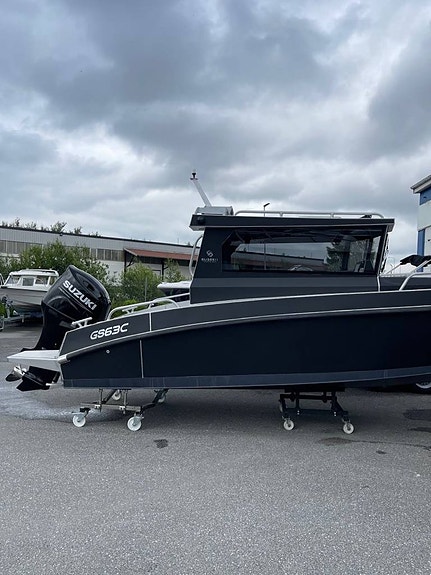 Gliseris GS63C (2023) + Suzuki 200hk (2025) 10 of 12
