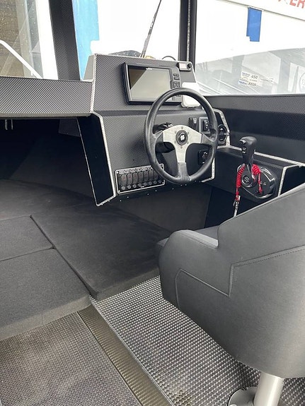 Gliseris GS63C (2023) + Suzuki 200hk (2025) 6 of 12
