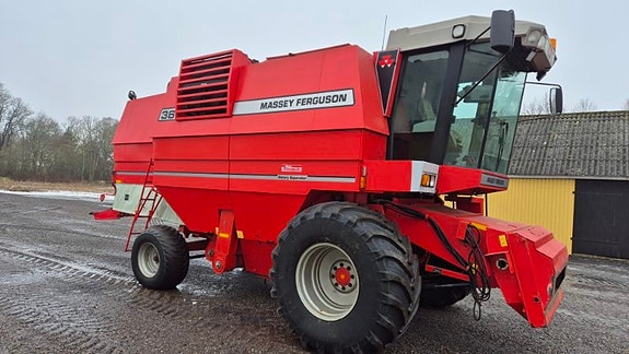 Massey Ferguson Tröska