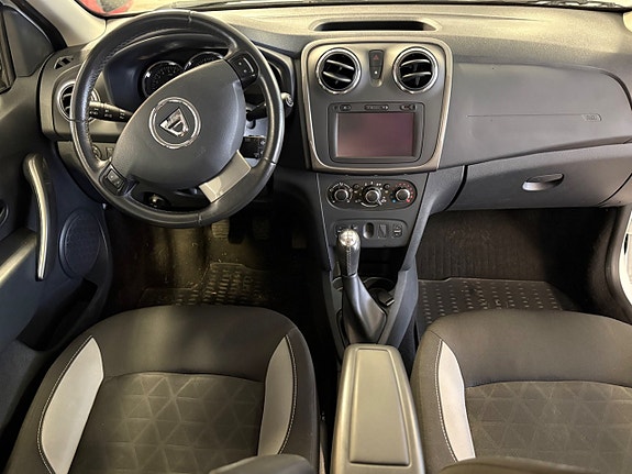 Dacia Sandero Stepway 7 of 9