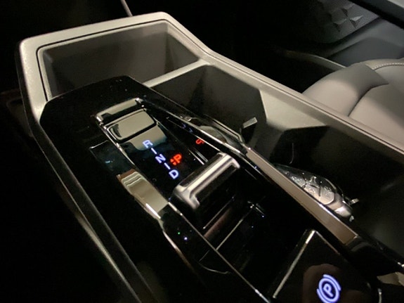 KGM Musso EV 11 of 24