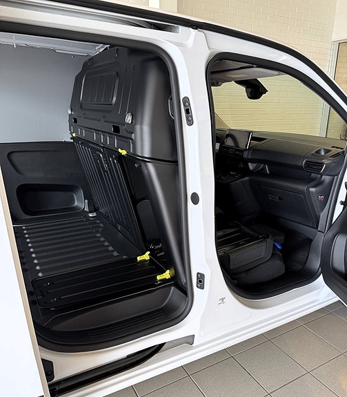 Opel Combo-e 12 of 12