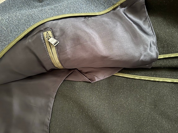Product image 11 of 17
