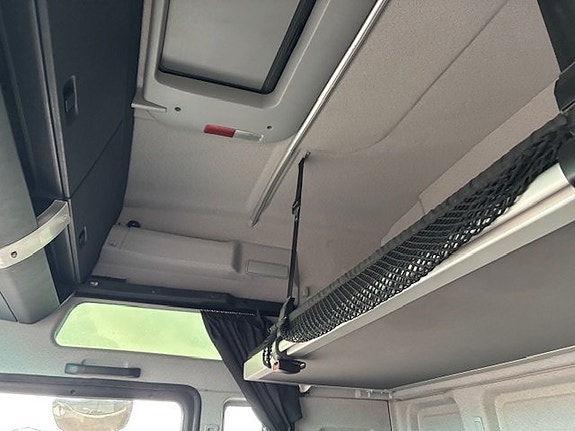 MAN TGX 18.440 XXL MEGA 9 of 9