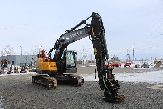 Volvo ECR235EL, ECR 235, ECR 235EL, Rototilt m. grip 4 of 12