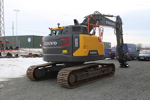 Volvo ECR235EL, ECR 235, ECR 235EL, Rototilt m. grip 2 of 12