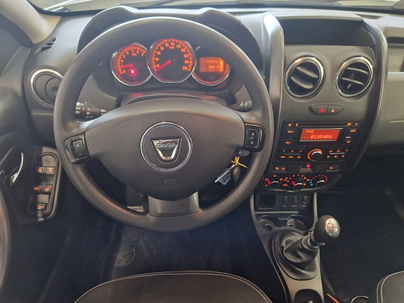 Dacia Duster 7 of 23