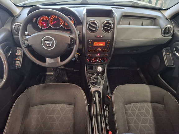 Dacia Duster 6 of 23