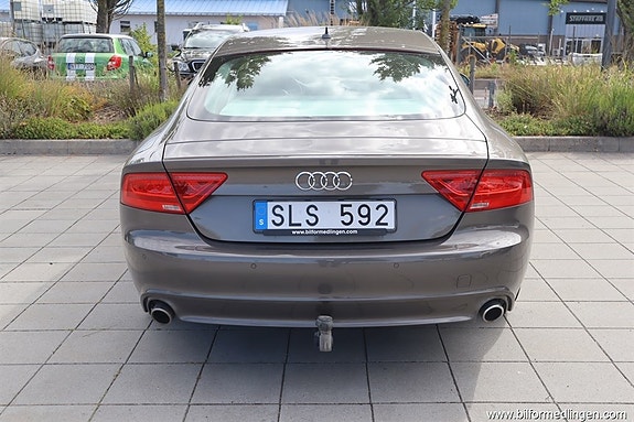 Audi A7 9 of 17