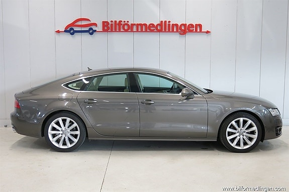 Audi A7 2 of 5