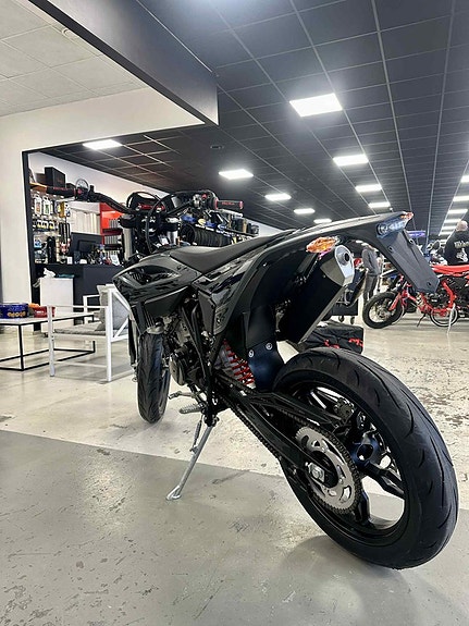 Beta RR 125 T X SPECIAL EDITION, Supermotard! 3 of 5