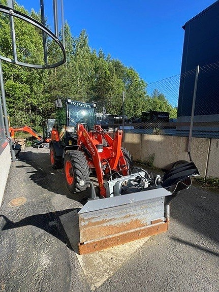 Kubota Hjullastare R070 6 of 7