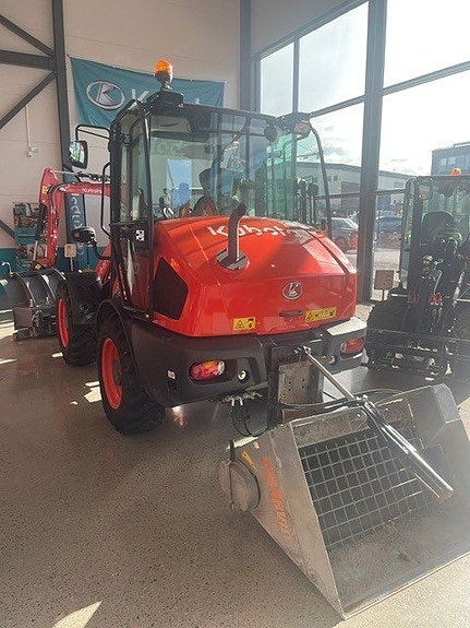 Kubota Hjullastare R070 2 of 7