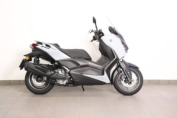 Yamaha X-MAX 300 Tech Max
