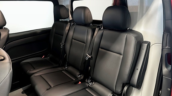 Mercedes-Benz Vito 119 11 of 12