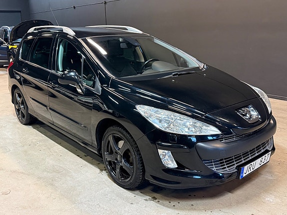 Peugeot 308 SW 4 of 5