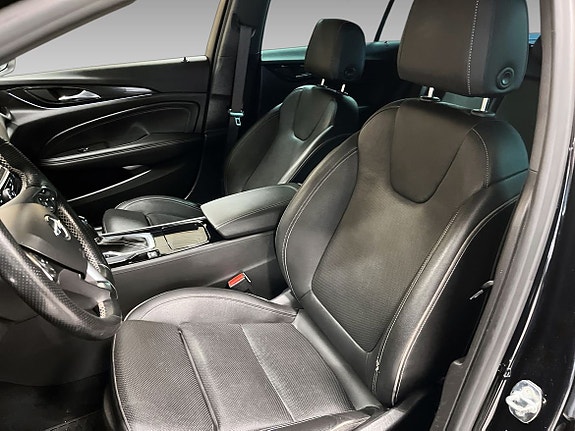 Opel Insignia 10 of 21