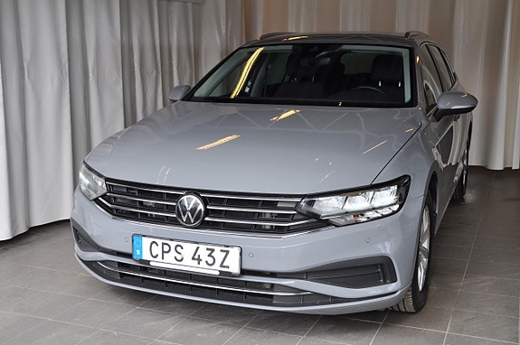 Volkswagen Passat 3 of 5
