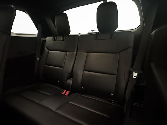 Ford Explorer 28 of 30