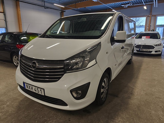 Opel Vivaro 3 of 5
