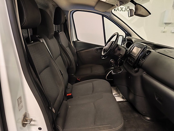 Opel Vivaro 7 of 8