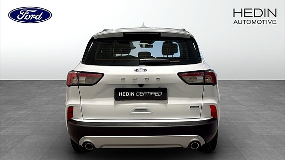 Ford Kuga 7 of 12