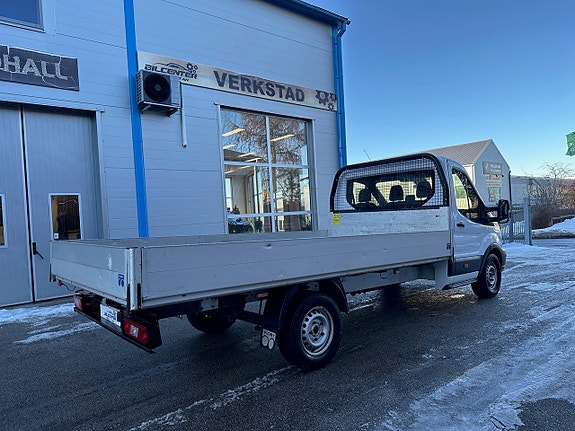 Ford Transit 5 of 5