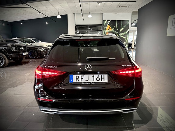 Mercedes-Benz C220 d 12 of 30