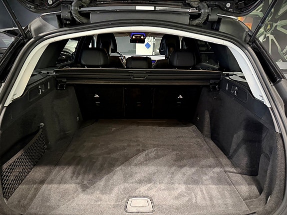 Mercedes-Benz C220 d 23 of 30