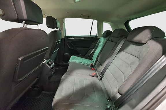Volkswagen Tiguan 17 of 23