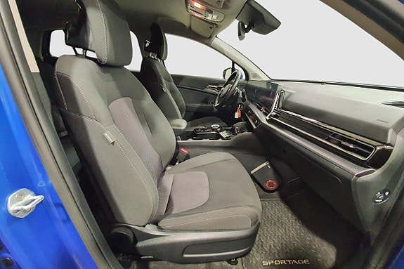 Kia Sportage 17 of 24
